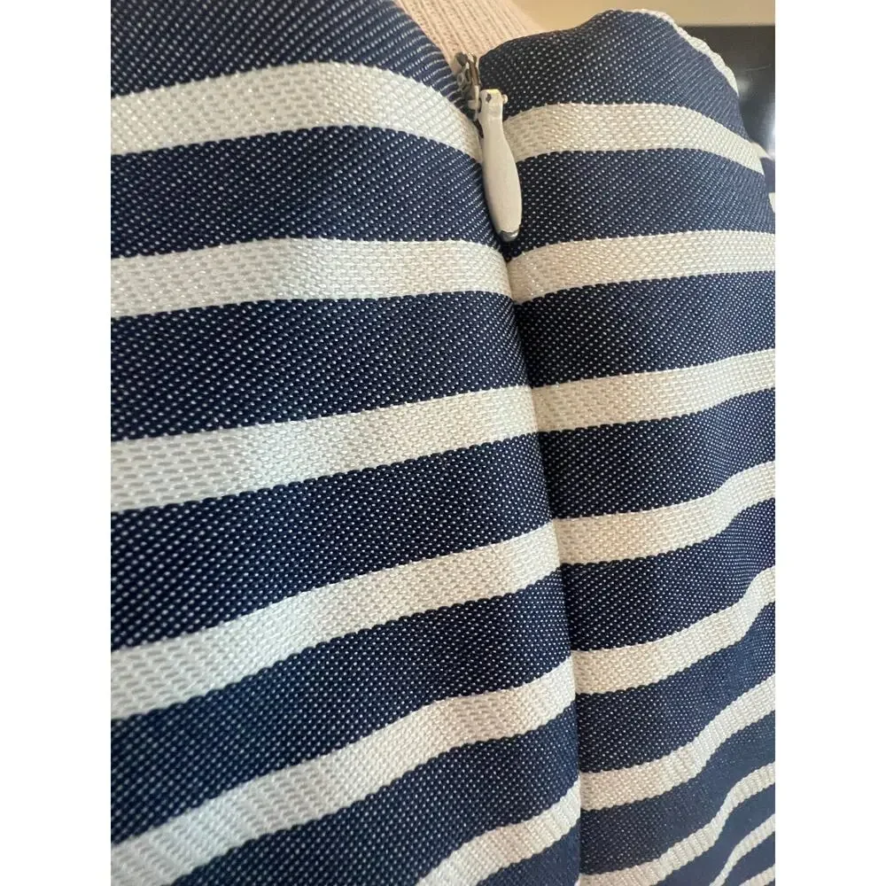 SIGNATURE by ROBBIE BEE BLUE AND WHITE STRIPED SLEEVELESS WOMENS PLUS SIZE 18 - Picture 4 of 5